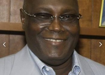 Economic hardship:Atiku tells Tinubu to bury his head in shame