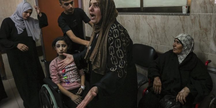 Pope says war ‘cancels the future,’ calls for Oct. 27 day of prayer