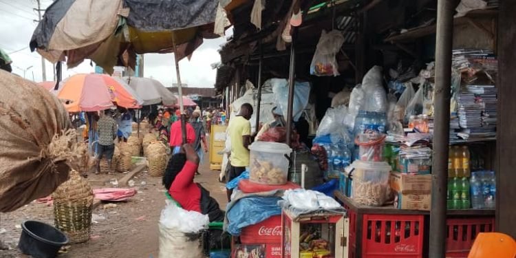 Road Obstruction: Ocha Brigade Arrests 30 Hawkers, Shut 100 Shops At Eke Awka