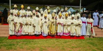 Cardinal Okpalaeke,35 Catholic Bishops,3 Anglican Bishops,200 priests, dignitaries grace grand finale of Archbishop Okeke’s 70th birthday Soludo,Peter Obi,Umeh,Nwoye,Ekwunife, Okonkwo,Anyakwo present