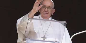 Pope Francis Reaffirms Catholic Church’s Position on Male-Exclusive Priesthood