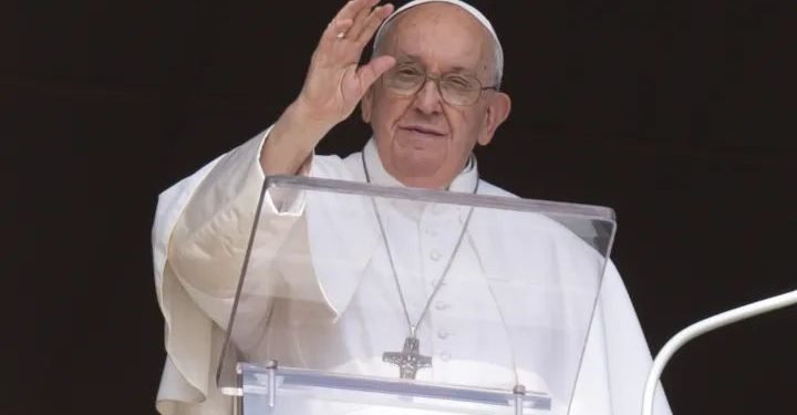 Pope Francis Reaffirms Catholic Church’s Position on Male-Exclusive Priesthood