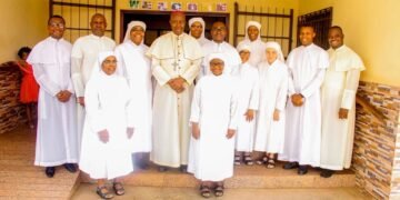 Bishop Onaga Ushers in 2024 with Emotional Visit to Old People’s Home