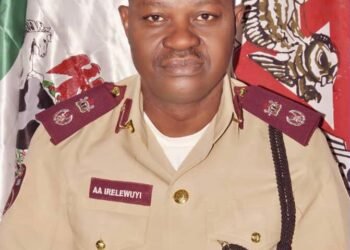Avoid  answering, making  phone calls  while driving-   FRSC Anambra sector commander warns motorists