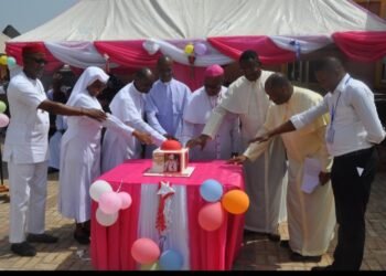 Archbishop Valerian Okeke visits Immaculate Heart Hospital & Maternity Umudioka, commissions Afreka Radiology complex