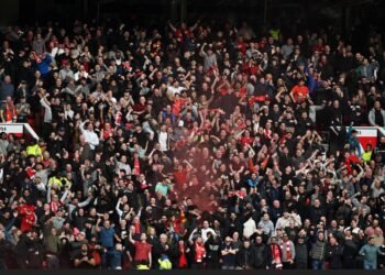 Two Manchester United fans arrested for tragedy chanting during Liverpool match