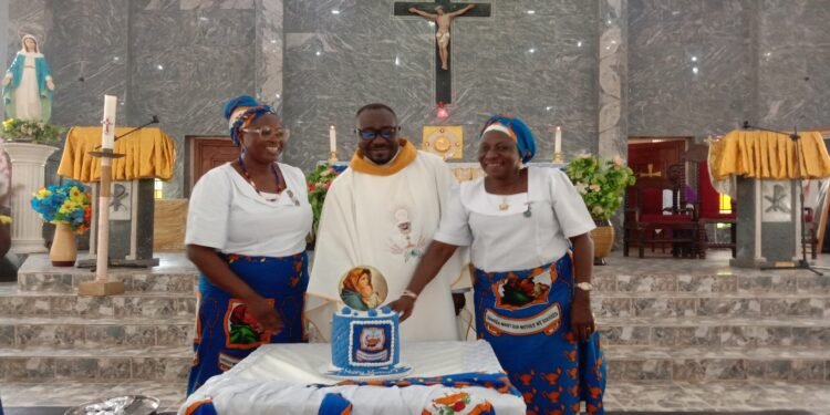 Mothers are the most selfless people on the planet – Fr Vincent; describes their love as incomparable