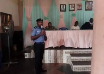 Anambra CP Pays Parting, Thank You Visit to NUJ Anambra
