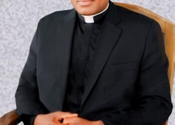 Fr Ekwunife bags Ambassador of Ethics and Conscience award