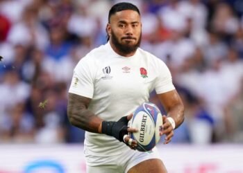 Manu Tuilagi content to take on new role as England fan ahead of France move