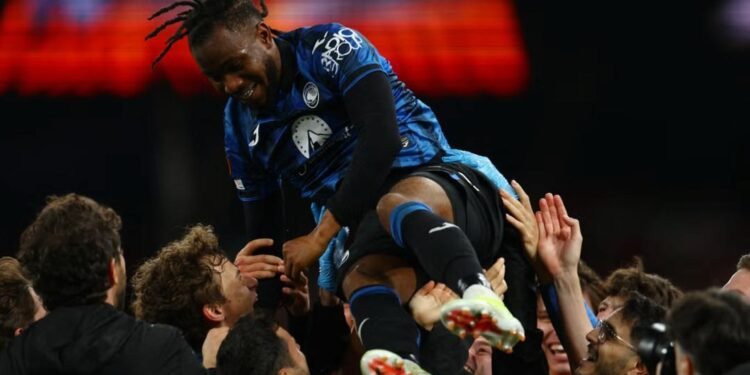 Ademola Lookman ends Bayer Leverkusen’s unbeaten run and leads Atalanta to Europa League victory
