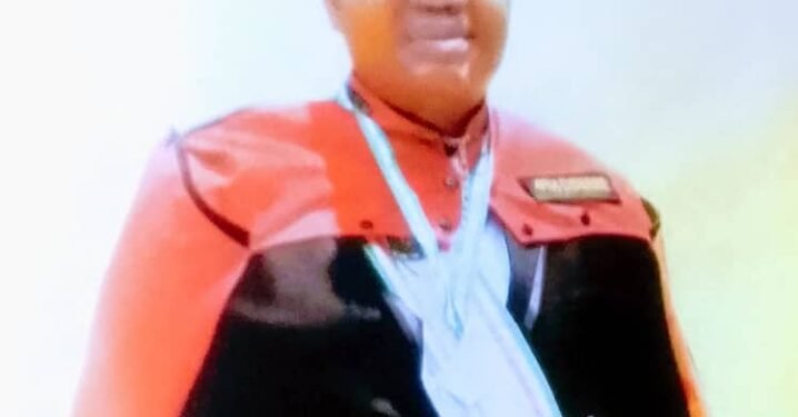 Archbishop Okeke,Bishop Isizoh,Anambra Speaker,knights pay tribute to late Sir (Hon)Anthony Ezechinwoye as his remains were buried