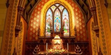 The Eucharist: the Fountain of Anointing and the New Pentecost