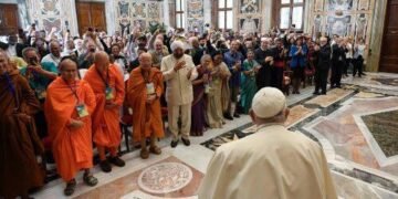 Pope Francis: Interreligious Dialogue is necessary in the fight for peace