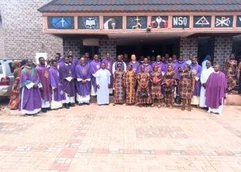 Rev Fr Sampson Ogbuebuna bids farewell to late sister
