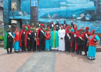 Catholic Priest urges Knights to “pay the dues” of their faith