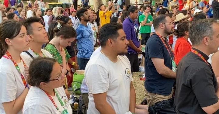 U.S. Bishops Approve New Pastoral Framework for Youth and Young Adult Outreach