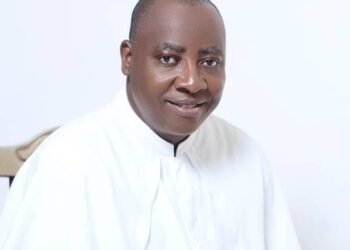 “Beware of false prophets,” Fr. Umo charges faithful”