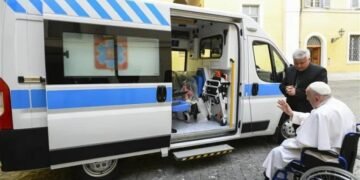 Pope Francis Donates Ambulance, Opens War Trauma Center in Ukraine