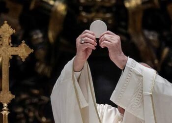 Christians urged not to underestimate the power in the Eucharist