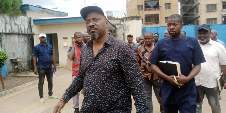 Onitsha south LGA TC chairman vows to rid bridge head of touts