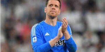 Former Arsenal goalkeeper, Wojciech Szczesny announces retirement from football at 34