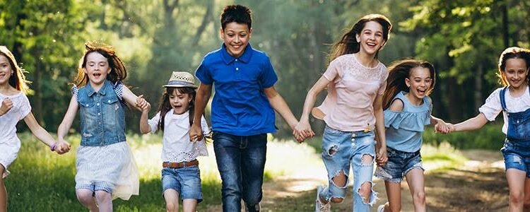 STUDENTS AND PUPILS: IT’S HOLIDAY TIME