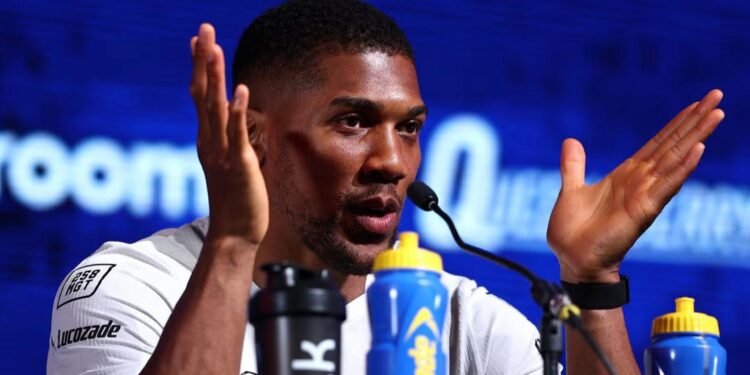 Anthony Joshua addresses Daniel Dubois sparring rumour: ‘He apparently took my lights out’