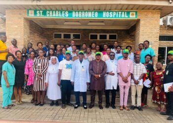 100 staff of Borromeo Specialist Hospital receive Ethics and Self Value certificates
