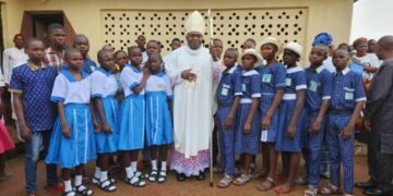 Bishop Dugu Provides Scholarships to 250 Children in IDP Camps