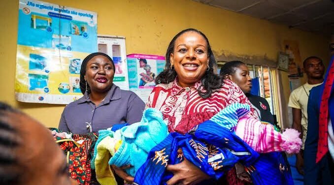 IS GOV SOLUDO JUST CONSTRUCTING ONLY ROADS EVERYWHERE IN ANAMBRA? Below Are Some Of His Engagements In The Area Of Health In Anambra State.