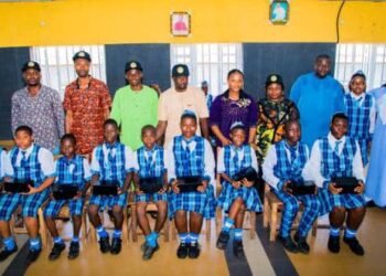 Trinity Old Students Association offers scholarship to indigent students of alma mater,honours priest mate