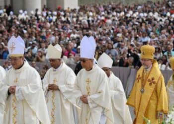 Pope calls for October 7 to be day of prayer and fasting for peace