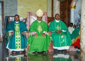 Joy as Archbishop Okeke pays visit to St Joseph’s parish , Awka Etiti