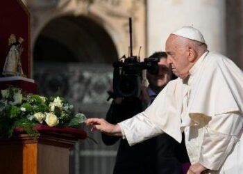 Pope Francis Entrusts Flood-Stricken Valencia to Our Lady of the Forsaken