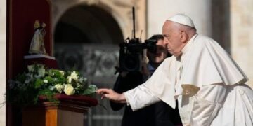 Pope Francis Entrusts Flood-Stricken Valencia to Our Lady of the Forsaken