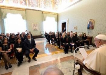 Pope to Catholic Philanthropists: Continue Spreading the Transforming Love of Christ