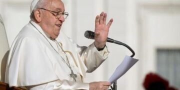 Pope Francis: The Joy of the Gospel Brings Peace and Hope