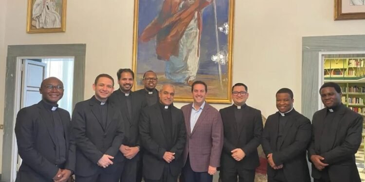 Papal Foundation Awards $800,000 in Scholarships to 110 Religious and Laypeople