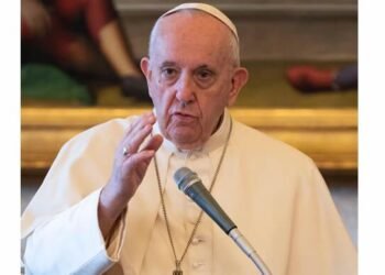 Pope Francis Urges World Leaders to Broker Christmas Ceasefire