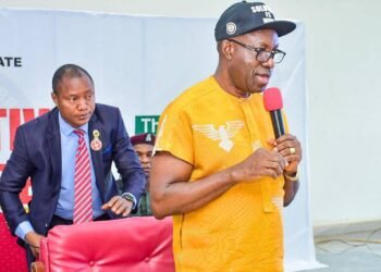 Governor Soludo sympathises with victims of midnight fire in Nnewi spare parts market