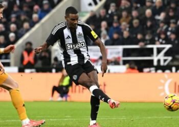 Isak’s Brilliance Leads Newcastle to Ninth Straight Win