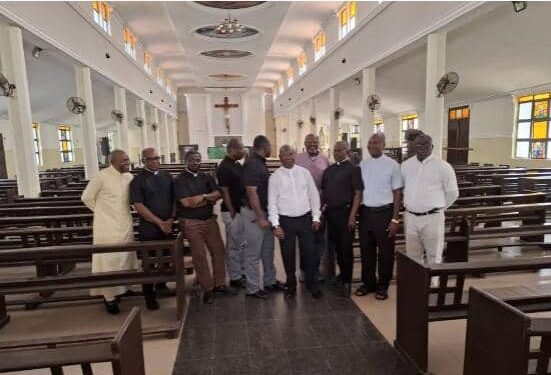 Bodija 92 Set Pray at Owo ‘Martyrs’ Parks