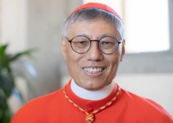 Cardinal Chow Moved to Tears During Prayer for Pope Francis at China’s Sheshan Basilica