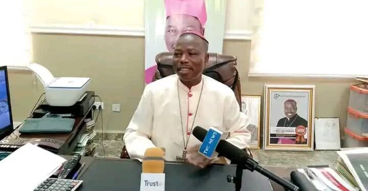 Bishop Mamza Denies Claims That Arrested Kidnapper of Catholic Priests Was a Mass Server or Cleric