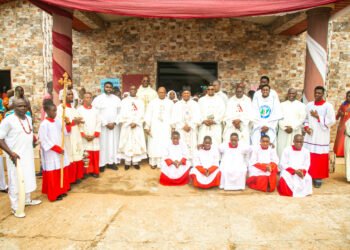 St. Edward’s Parish Eziowelle Plays Host to Archbishop Okeke, 178 Candidates Confirmed