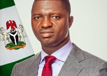 Nwifuru Raises Ebonyi Doctors’ Allowances to N500,000