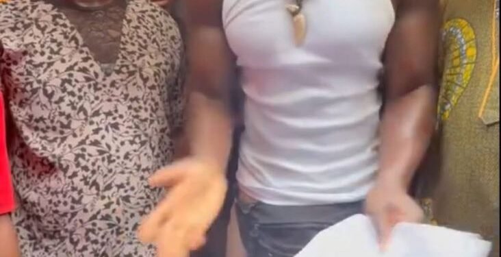 VeryDarkMan Storms Onitsha’s Ogbo Ogwu Market, Accuses NAFDAC of “Extortion and Abuse of Power”