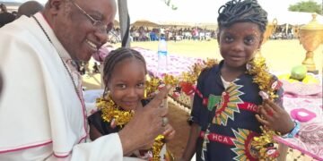 Bishop Daboh encourages children to embrace life of prayer