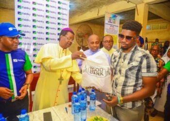 Fidelity bank provides food relief to Over 2,000 vulnerable persons in Anambra